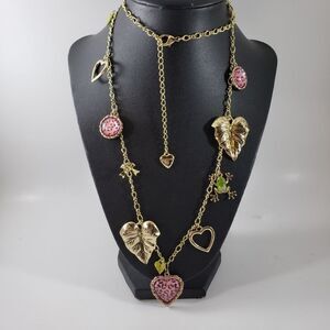 Betsey Johnson Jungle sweater necklace